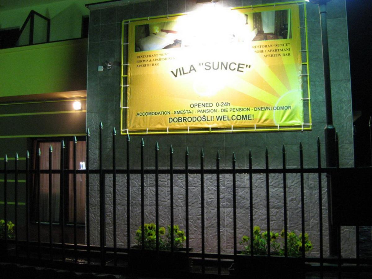 Hotel Vila Sunce Stara Pazova Ngoại thất bức ảnh