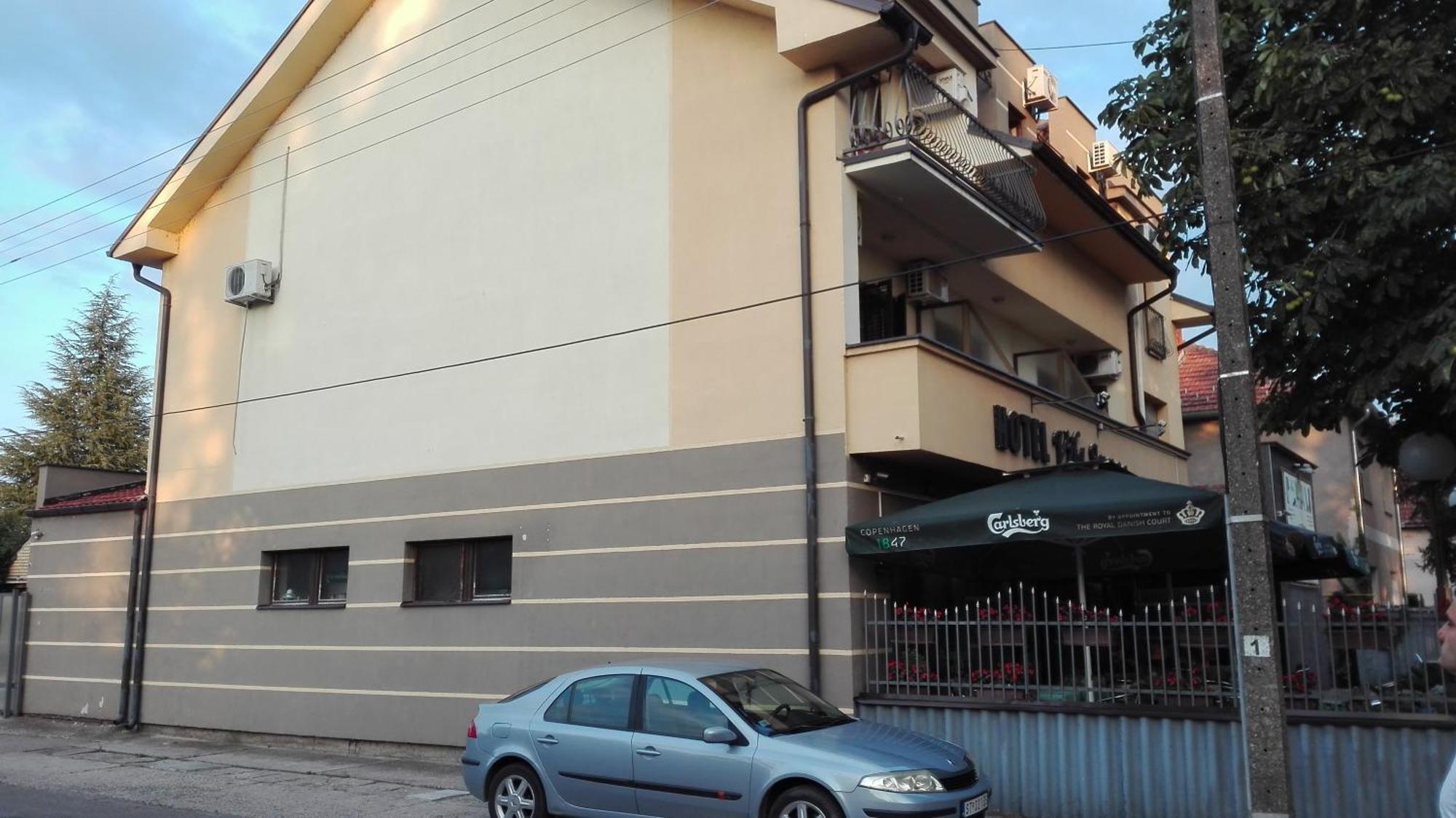 Hotel Vila Sunce Stara Pazova Ngoại thất bức ảnh