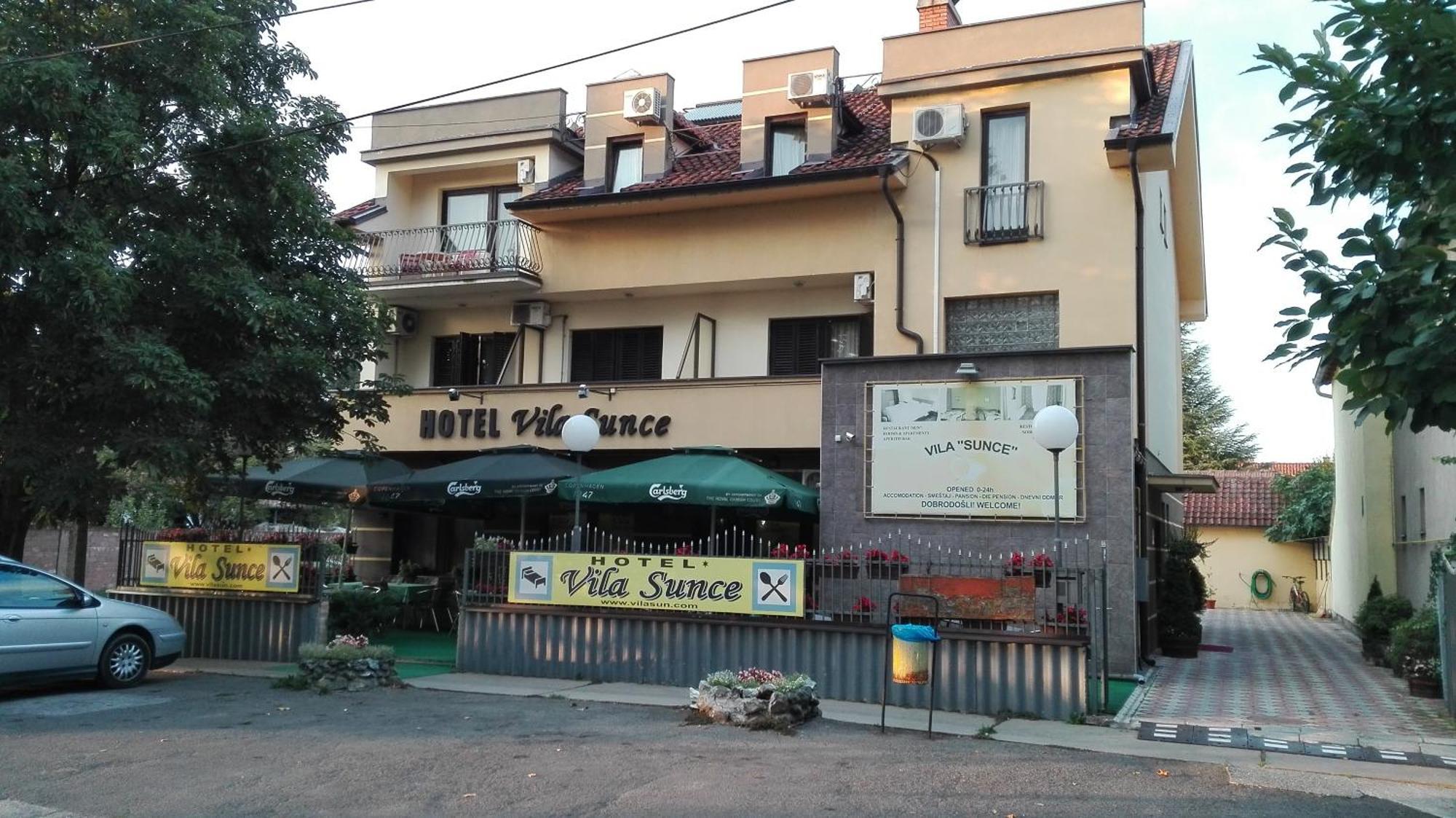 Hotel Vila Sunce Stara Pazova Ngoại thất bức ảnh