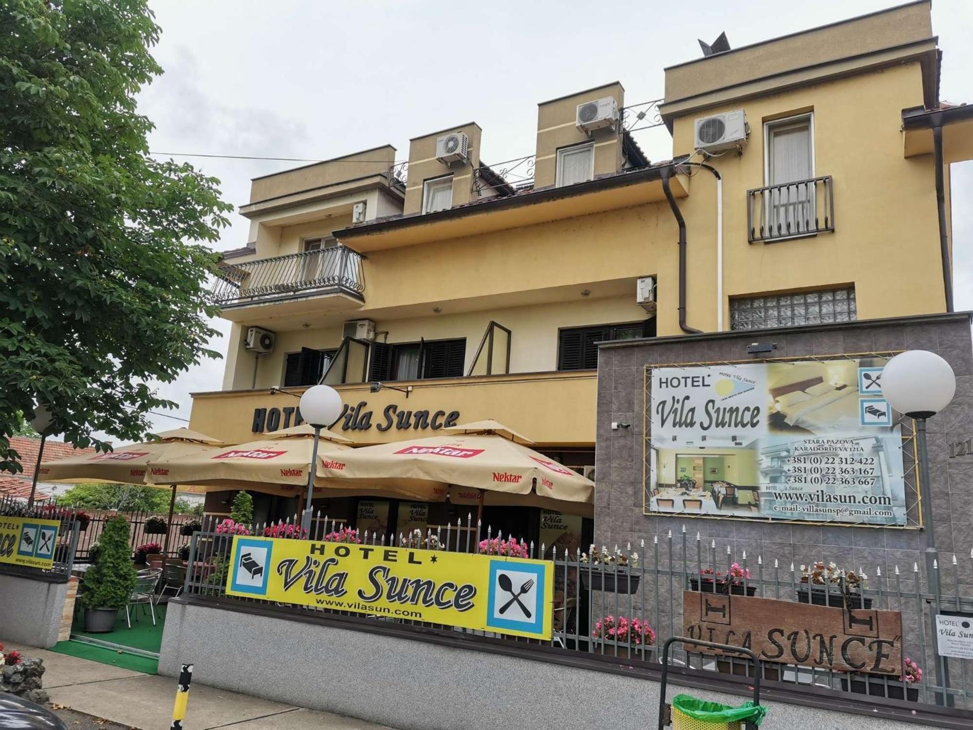 Hotel Vila Sunce Stara Pazova Ngoại thất bức ảnh